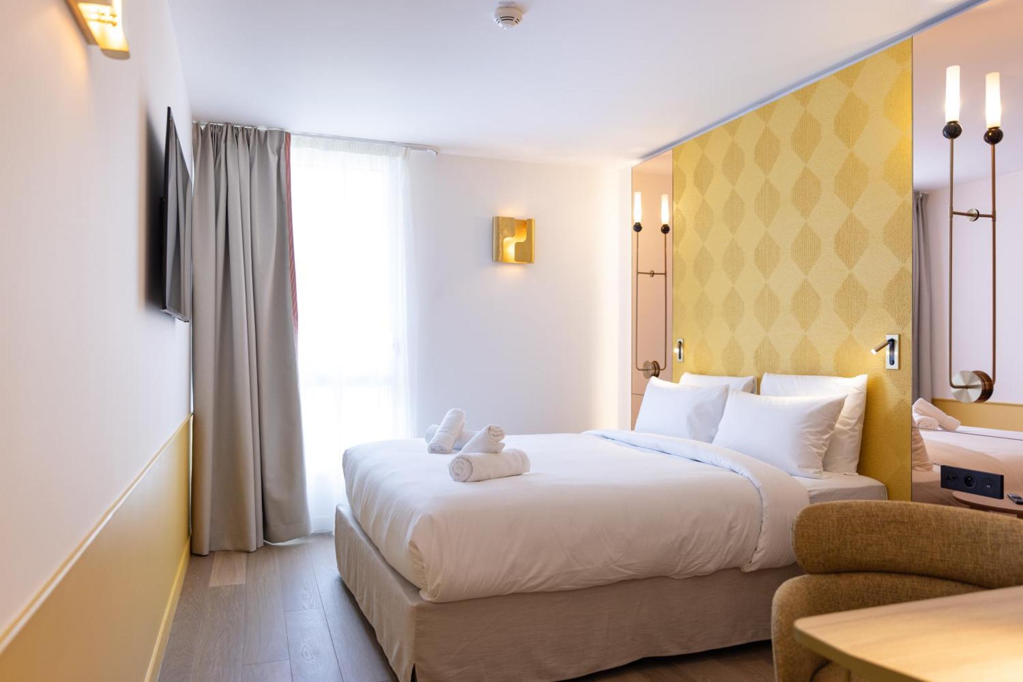 Hotel Kyriad Prestige Paris Asnieres Exterior photo