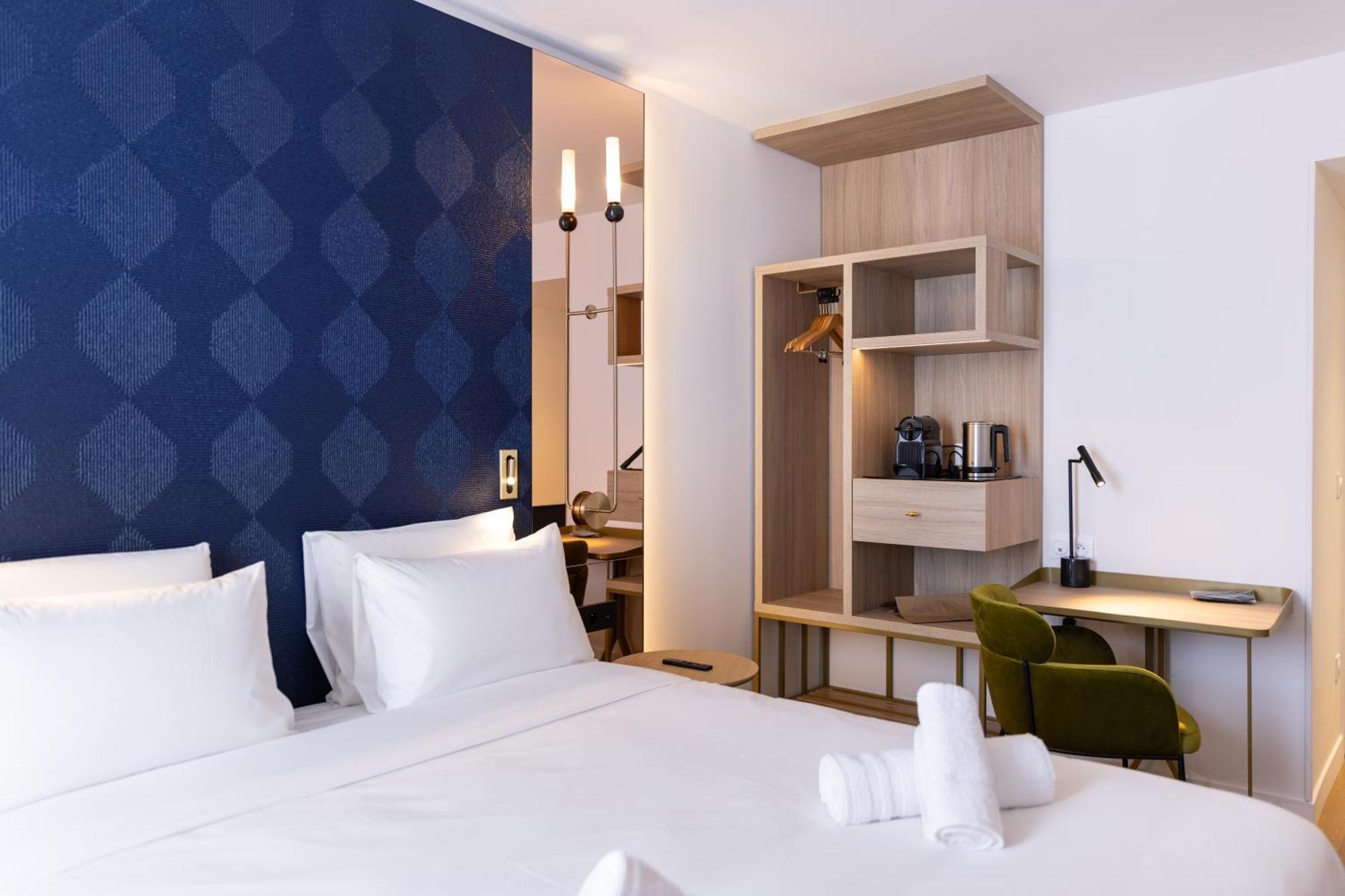Hotel Kyriad Prestige Paris Asnieres Exterior photo